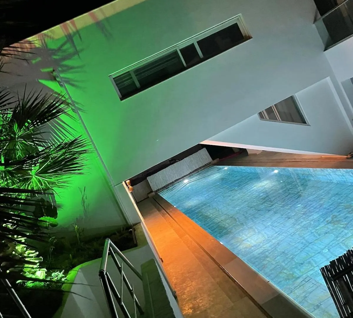 Luxusvilla Mit Panorama-Meerblick 20M Privatpool كوشاداسيه