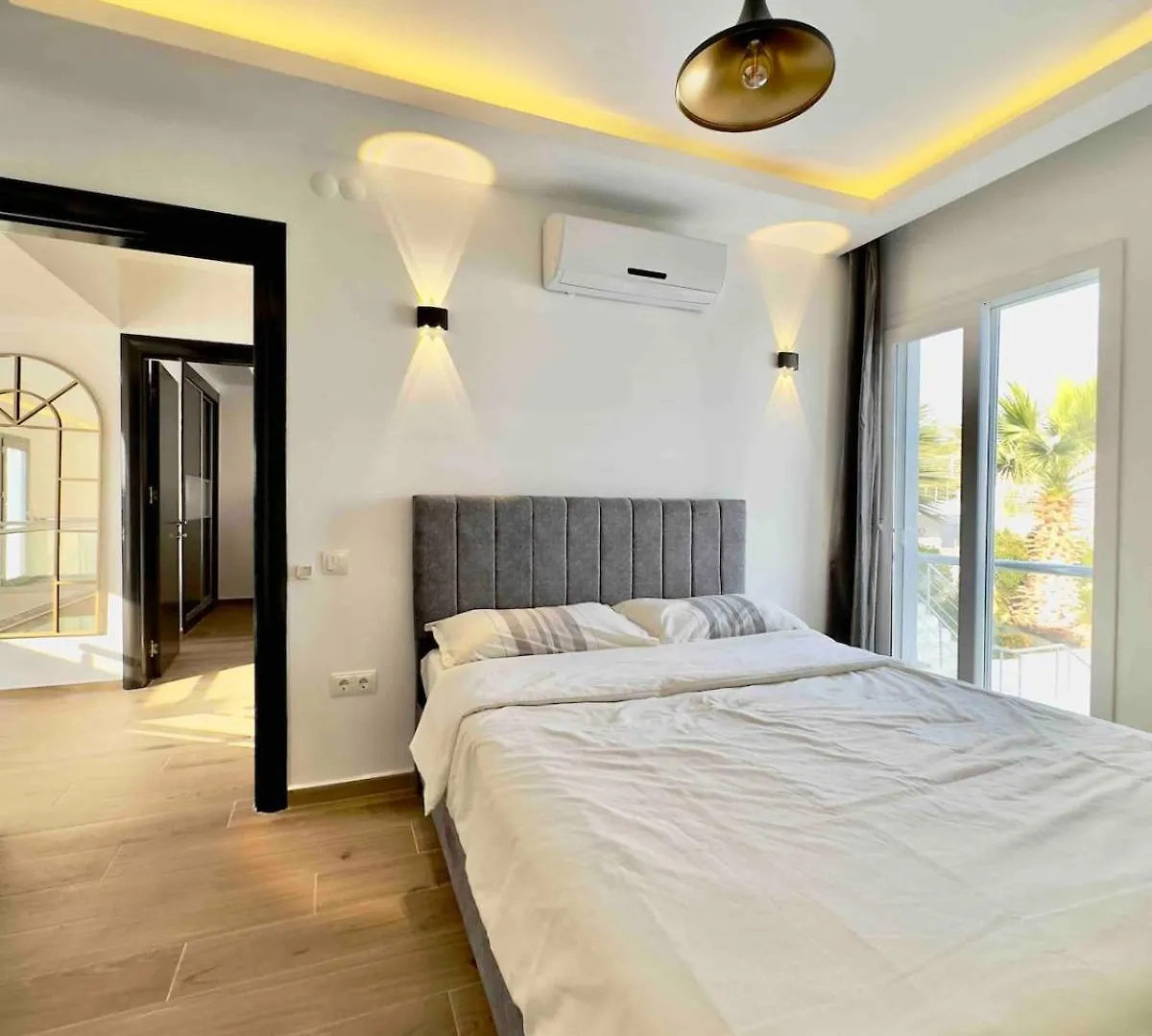 Luxusvilla Mit Panorama-Meerblick 20M Privatpool كوشاداسيه فيلة