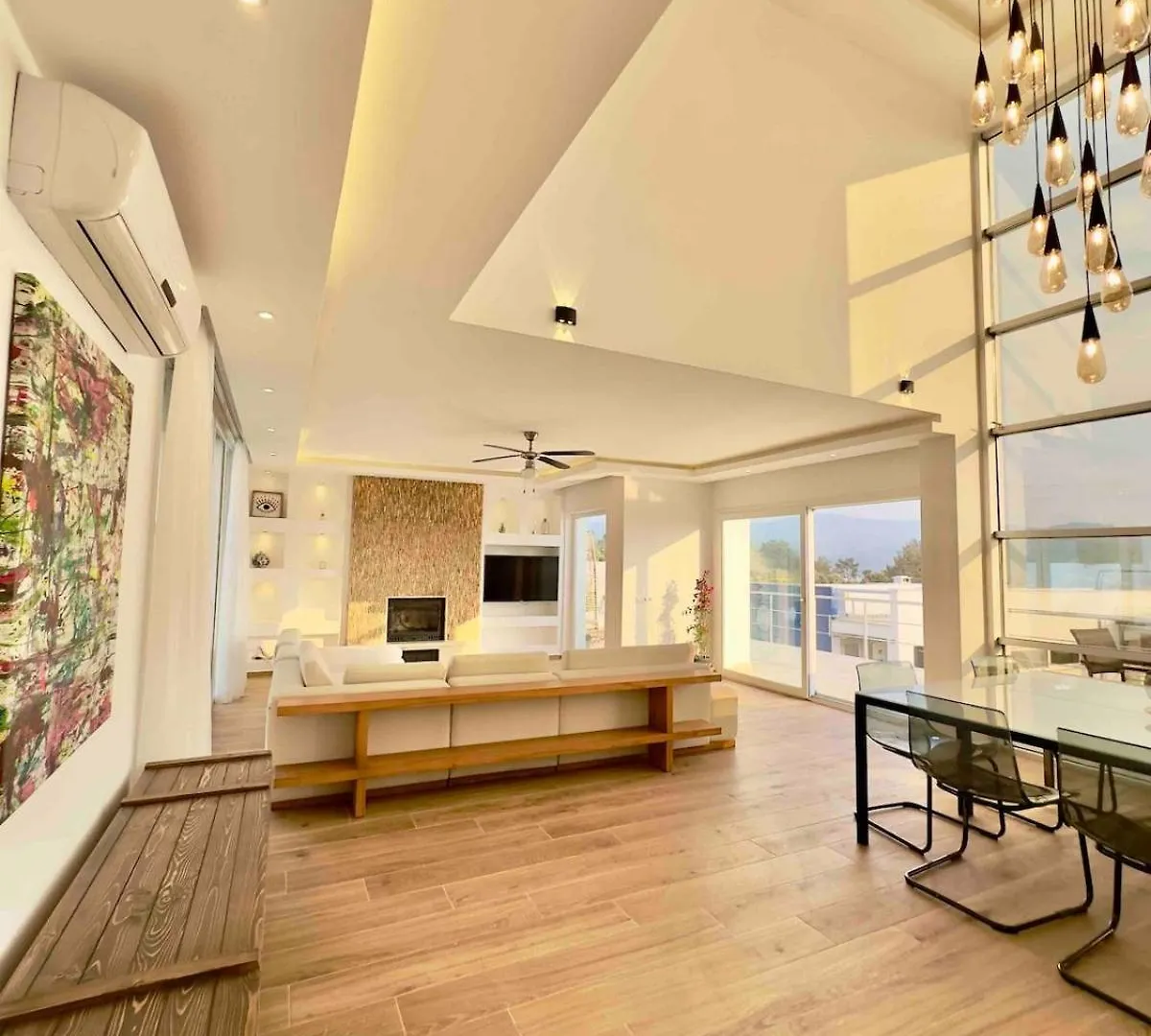 Luxusvilla Mit Panorama-Meerblick 20M Privatpool Kusadasi Villa